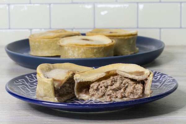 Scottish Meat Pies (4 Pack) - Ackroyd's Scottish Bakery