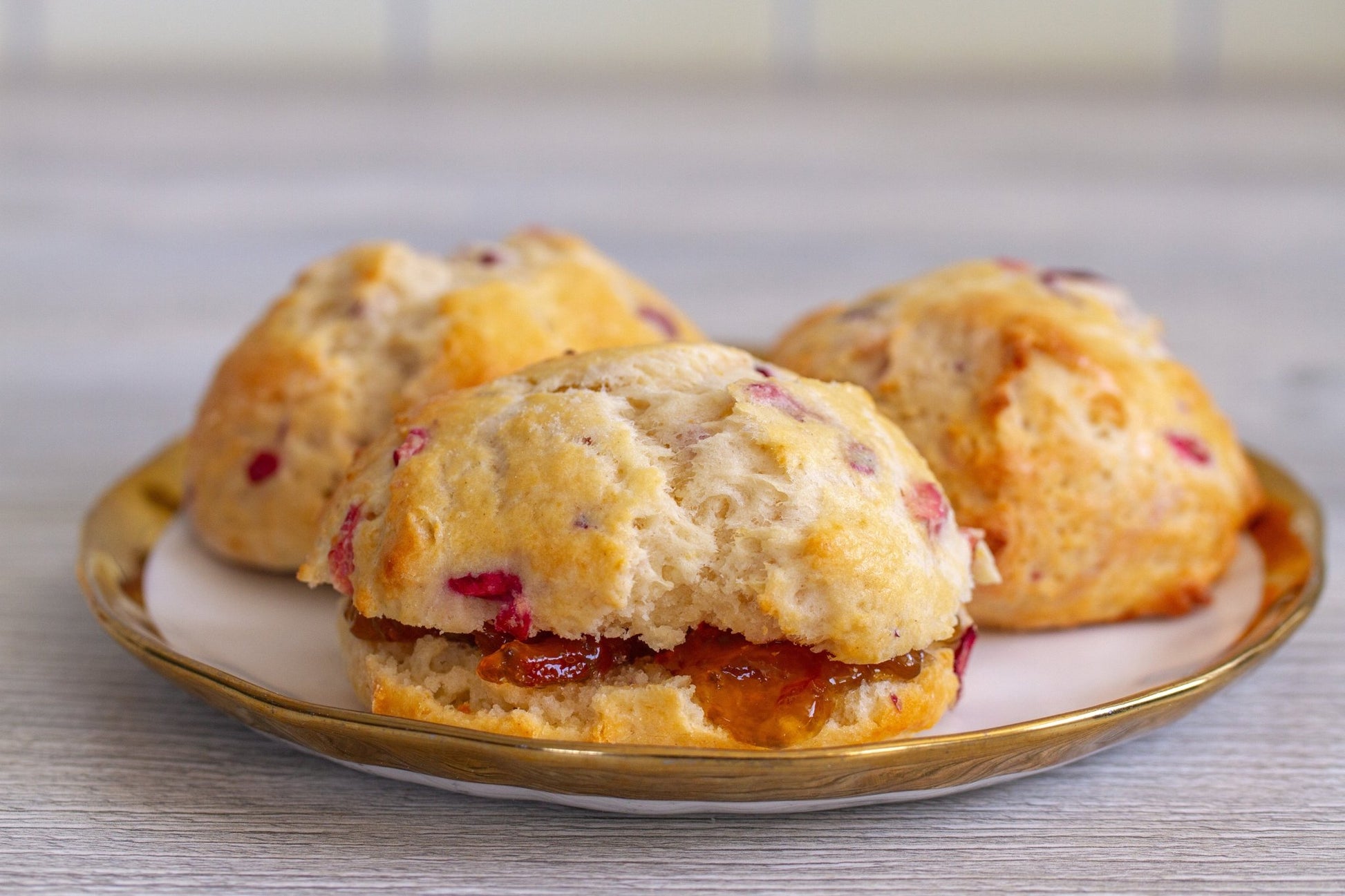 Ackroyd's Scones: Cranberry Orange (6 Pack) - Ackroyd's Scottish Bakery