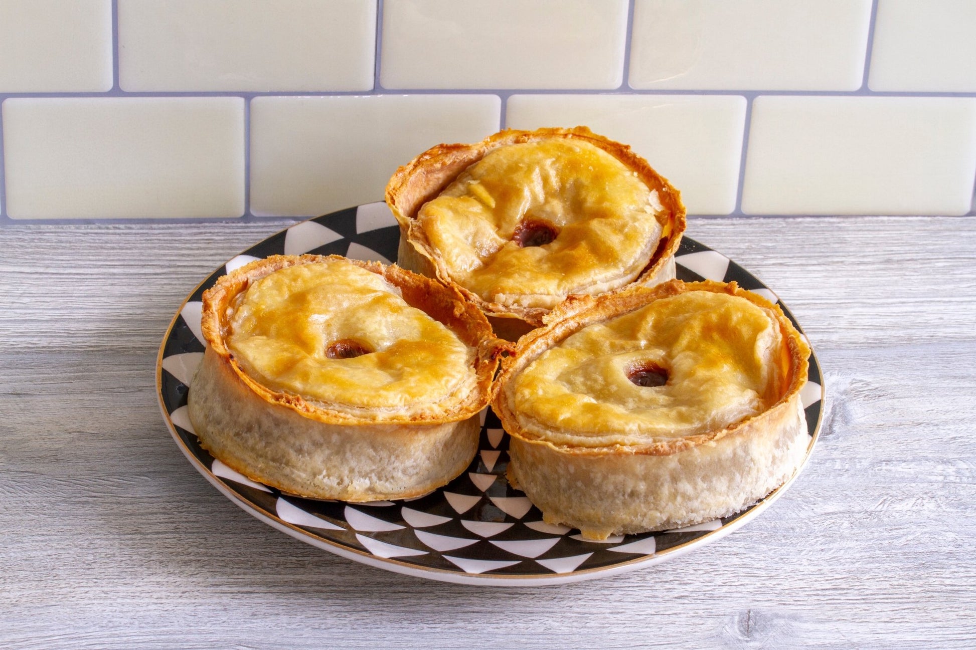 Ackroyd's Steak & Onion Pies (4 Pack) - Ackroyd's Scottish Bakery